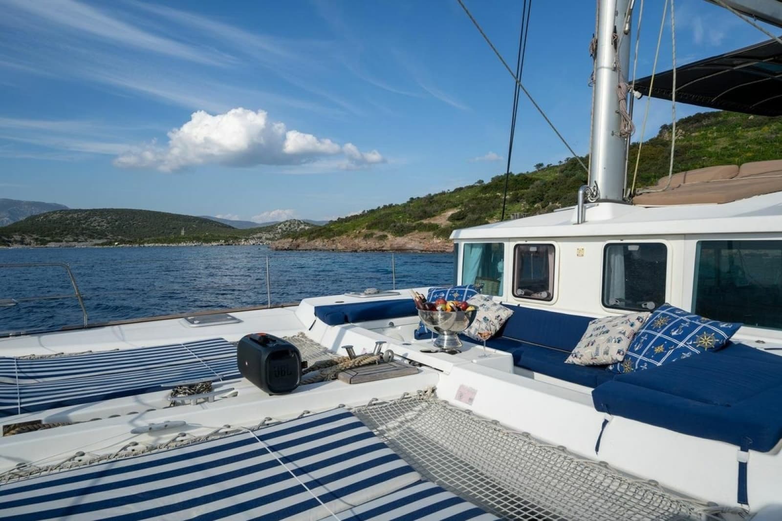 2005 Lagoon 440