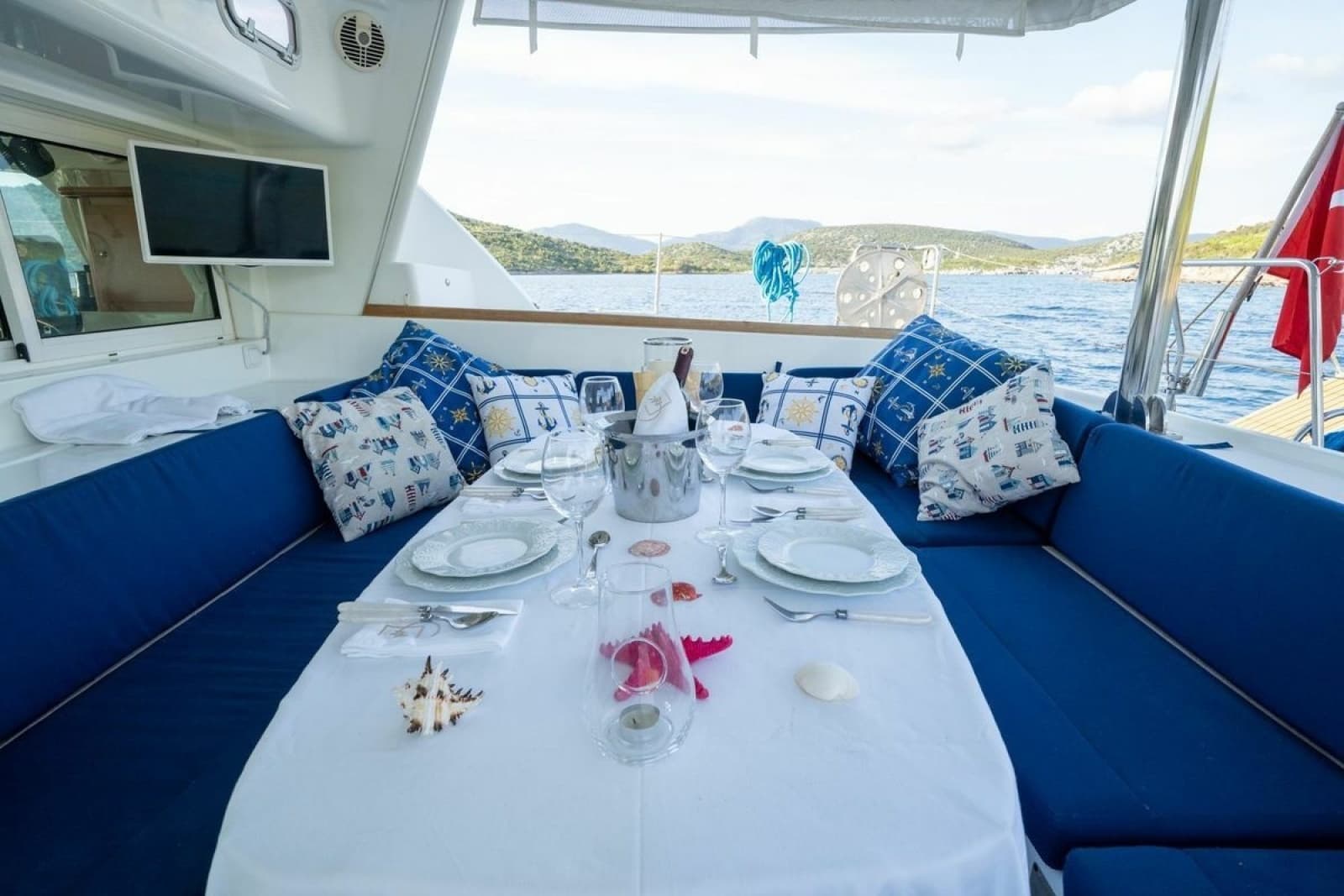2005 Lagoon 440