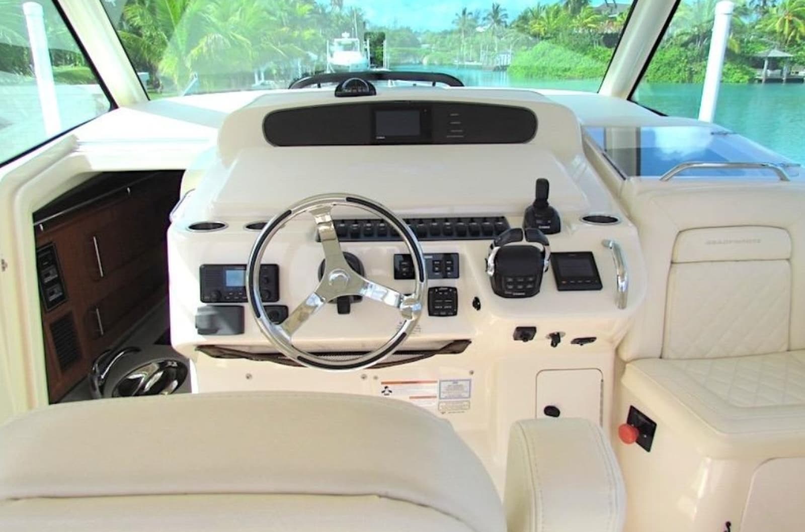 2019 Grady-White 370 Express