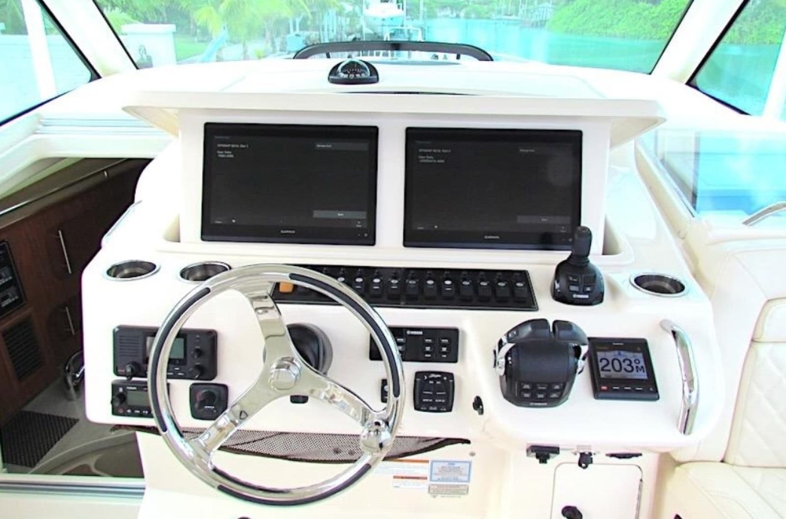 2019 Grady-White 370 Express
