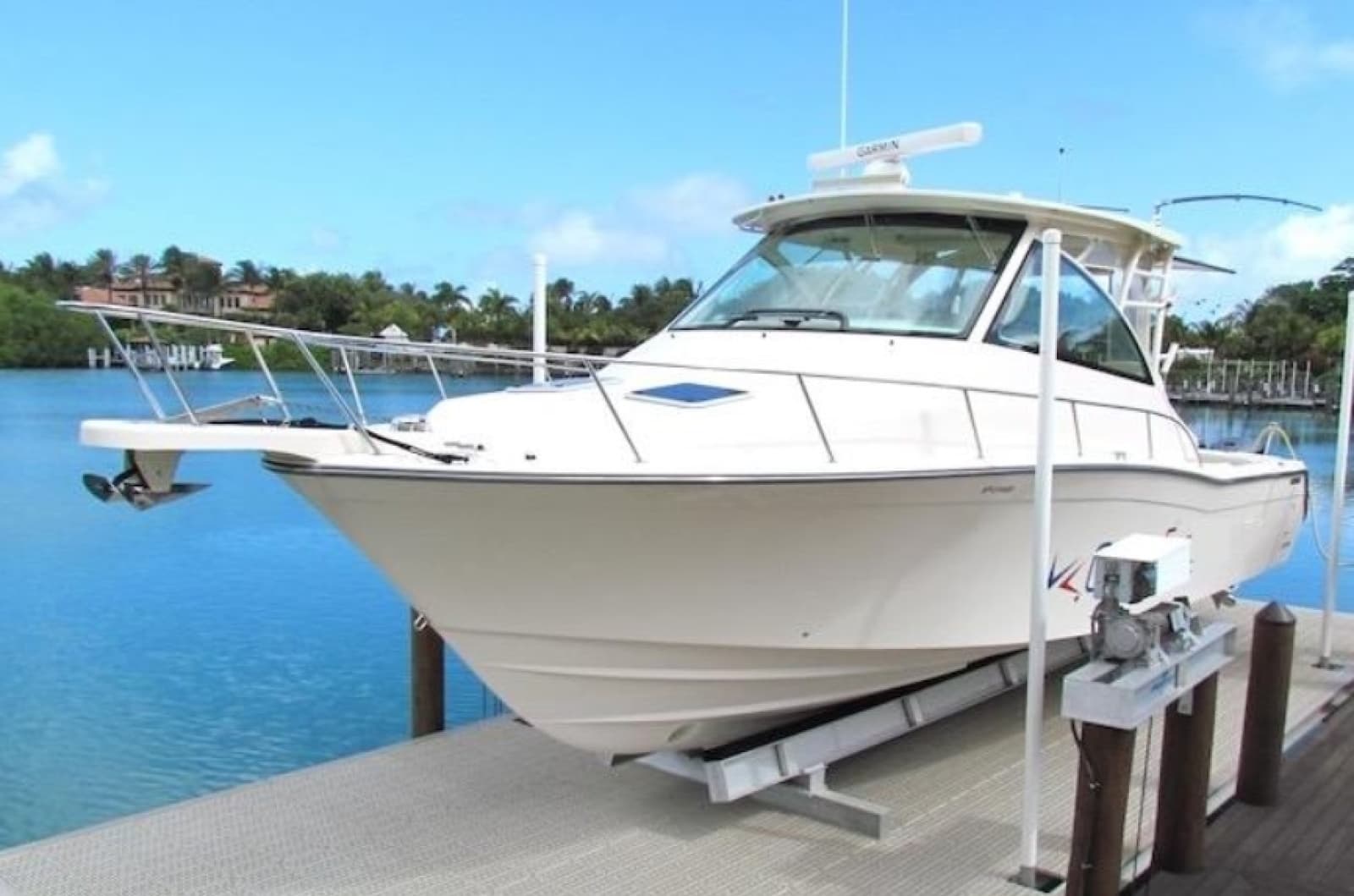 2019 Grady-White 370 Express