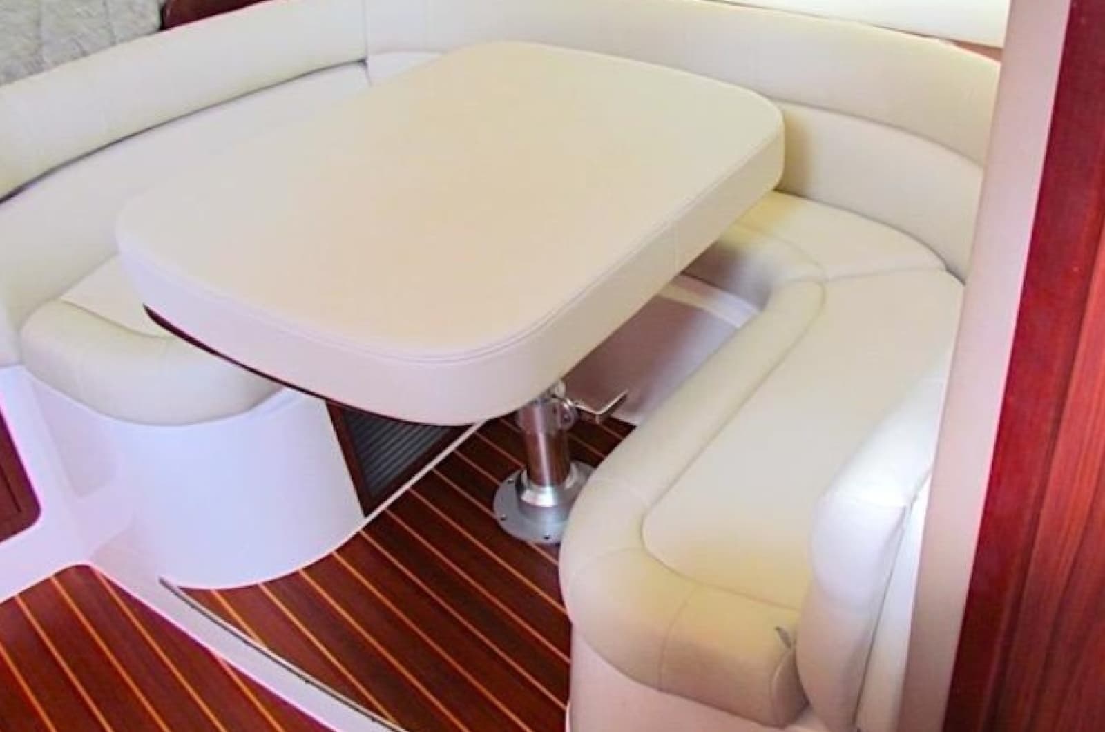 2019 Grady-White 370 Express