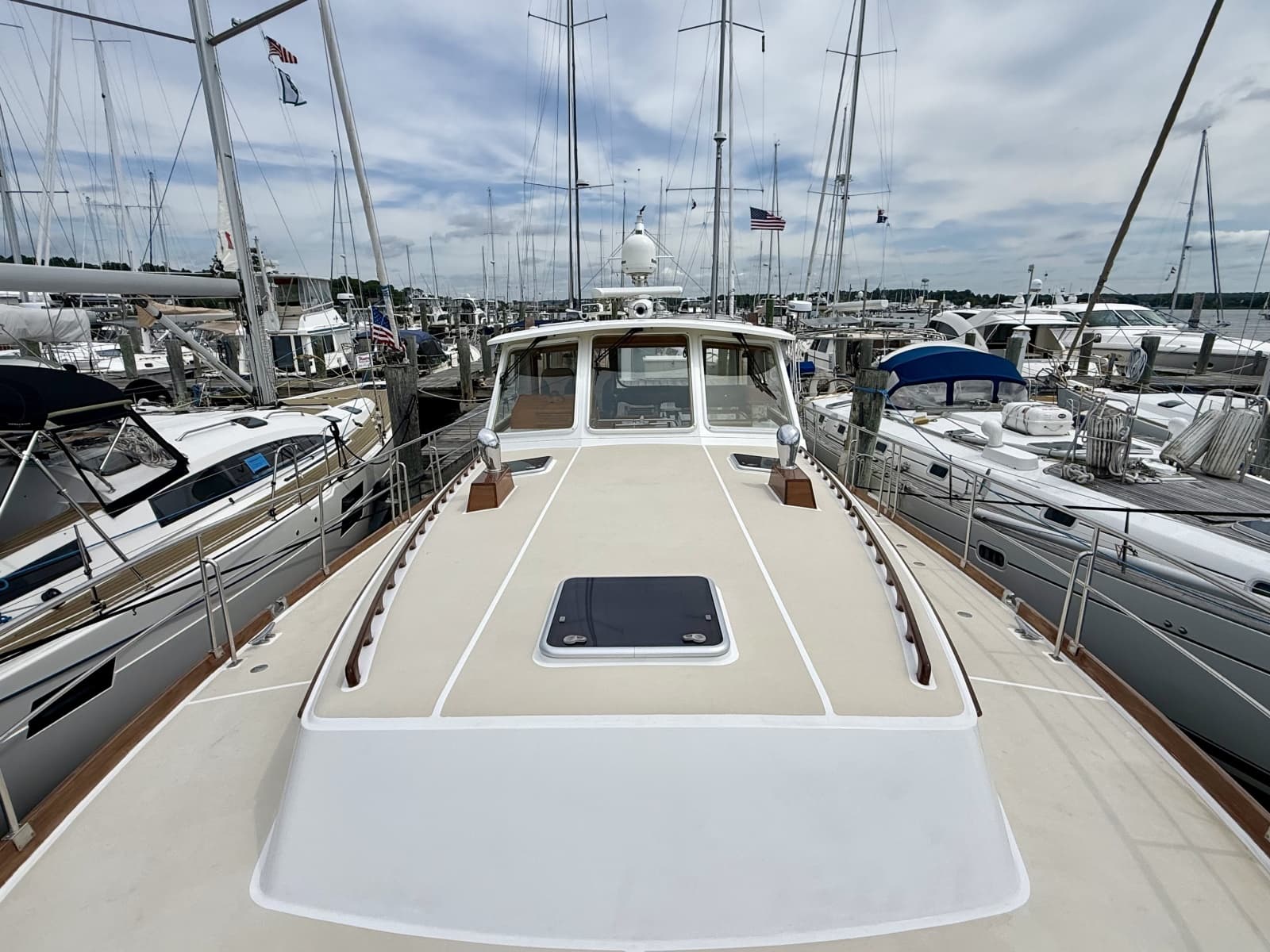 2001 Grand Banks Eastbay HX