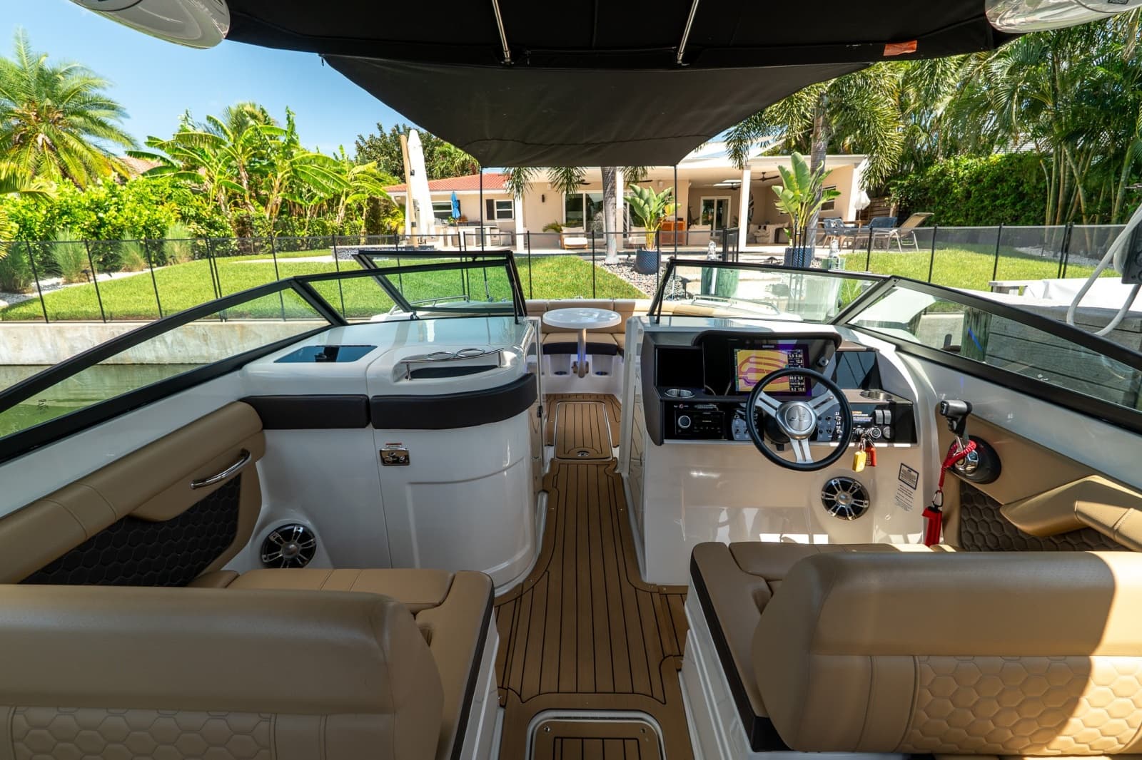 2022 Sea Ray SDX 290