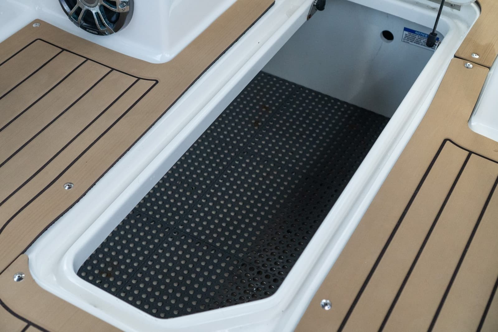 2022 Sea Ray SDX 290