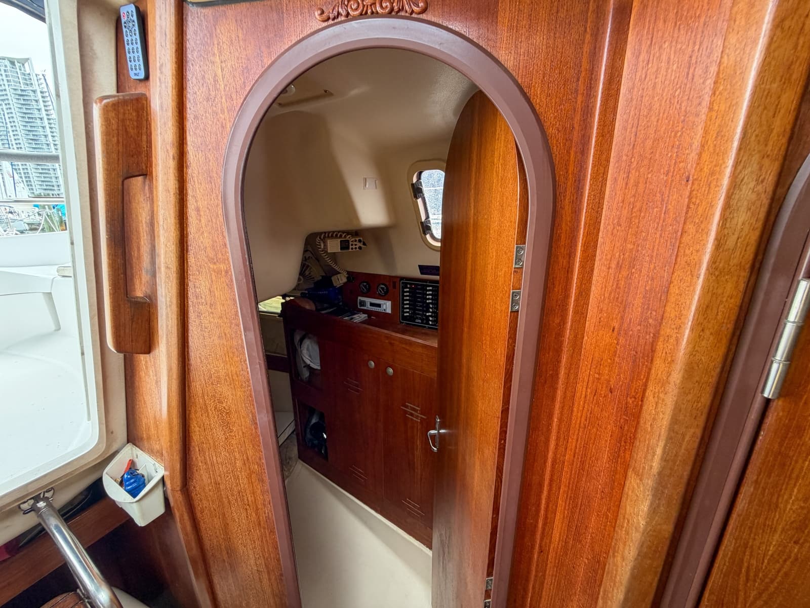 1999 Hunter 310