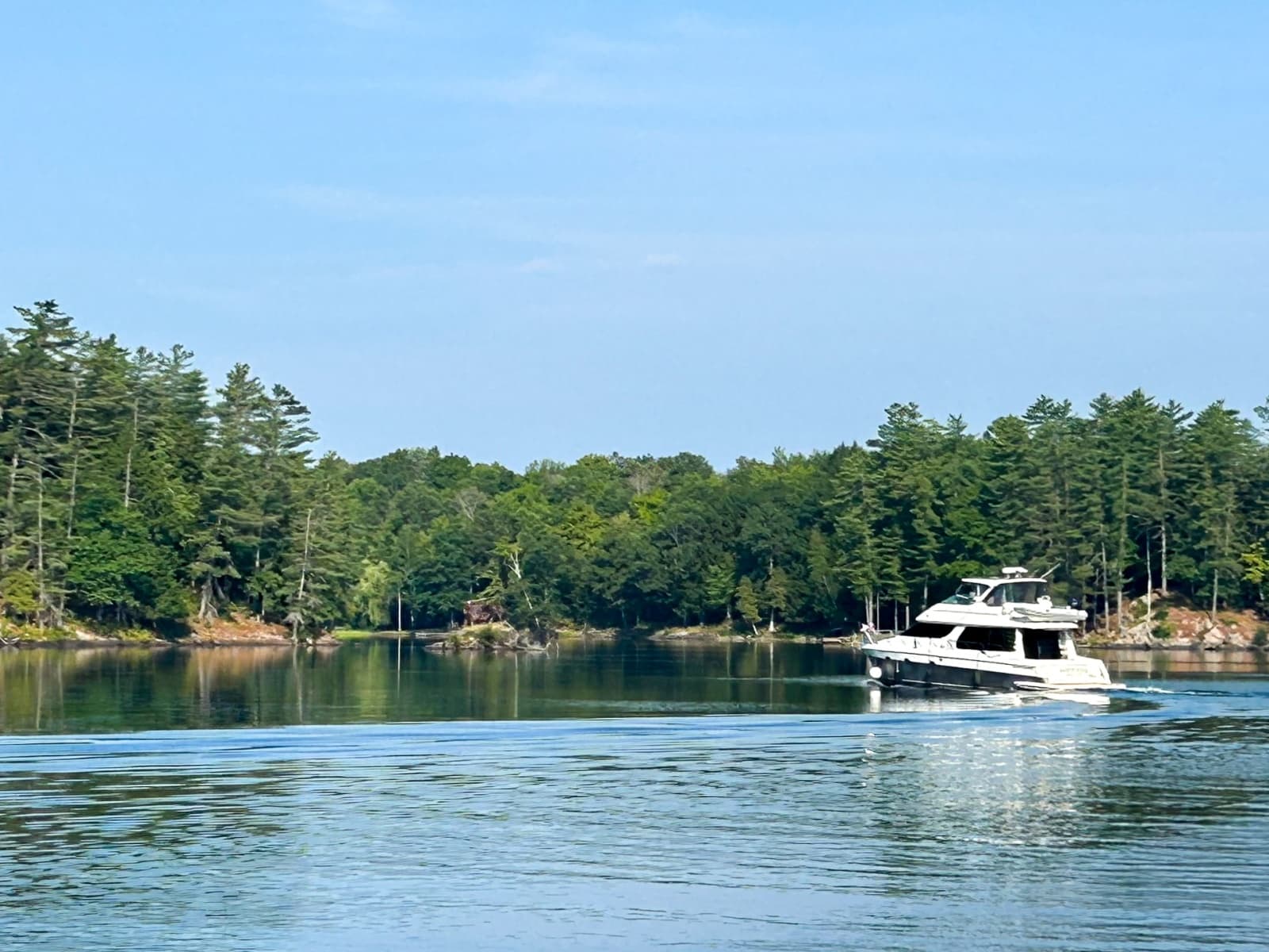 2002 Carver 530 Voyager Sky Lounge