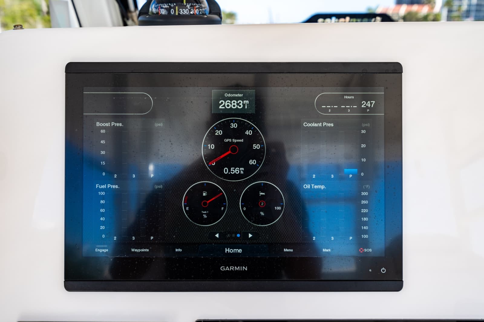 2019 Everglades 355 Center Console