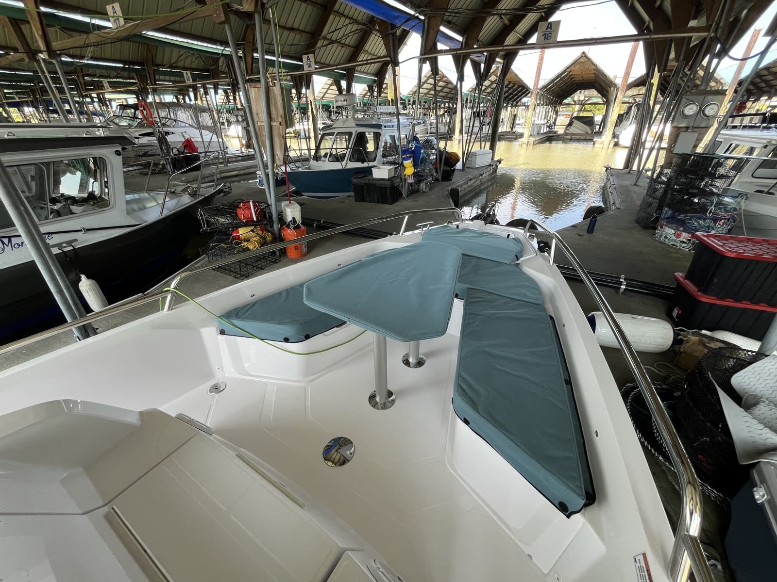 2025 Axopar 29 Cross Cabin XC