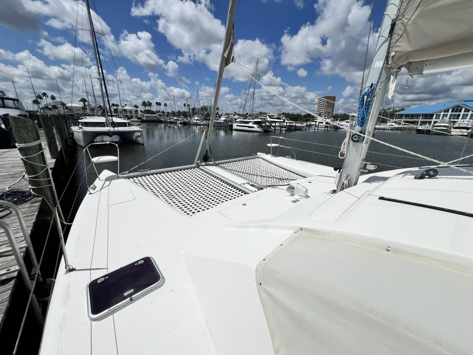 2008 Admiral 40 Cruiser