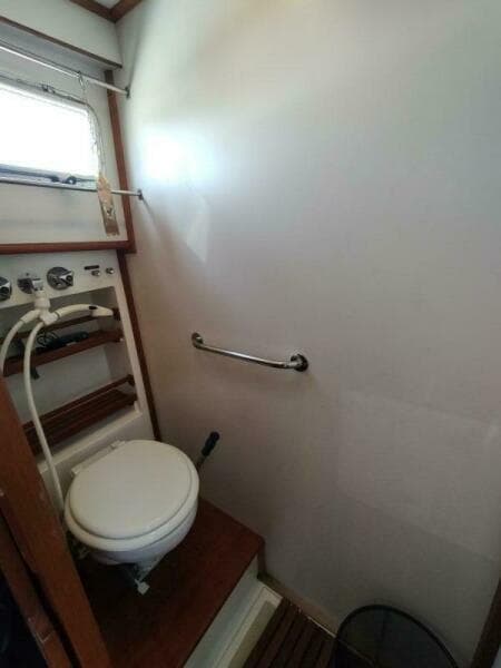 1996 Grand Banks Eastbay 40 Flybridge