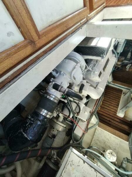 1996 Grand Banks Eastbay 40 Flybridge