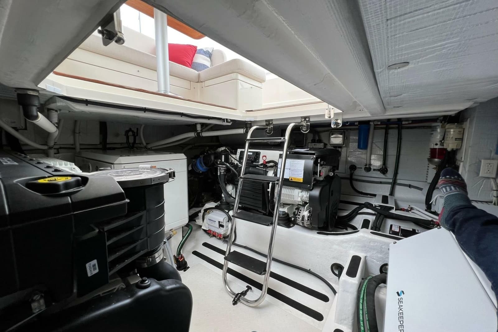 2022 Sabre 45 Salon Express