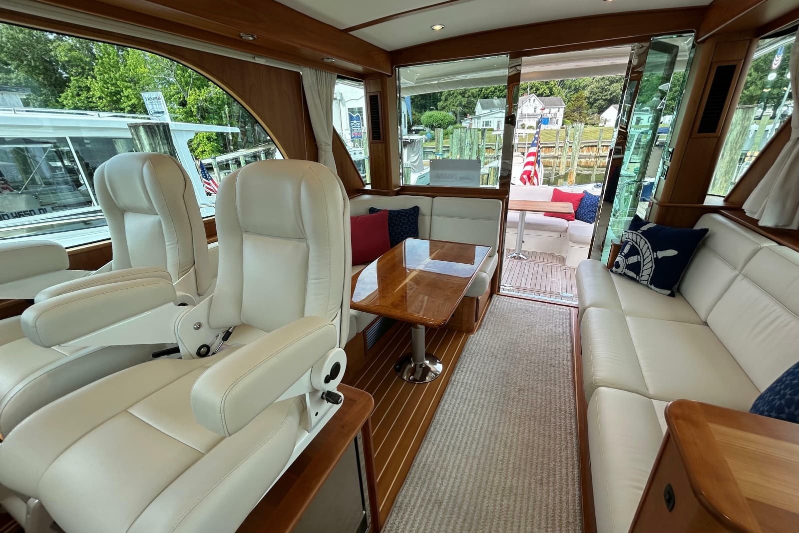 2022 Sabre 45 Salon Express