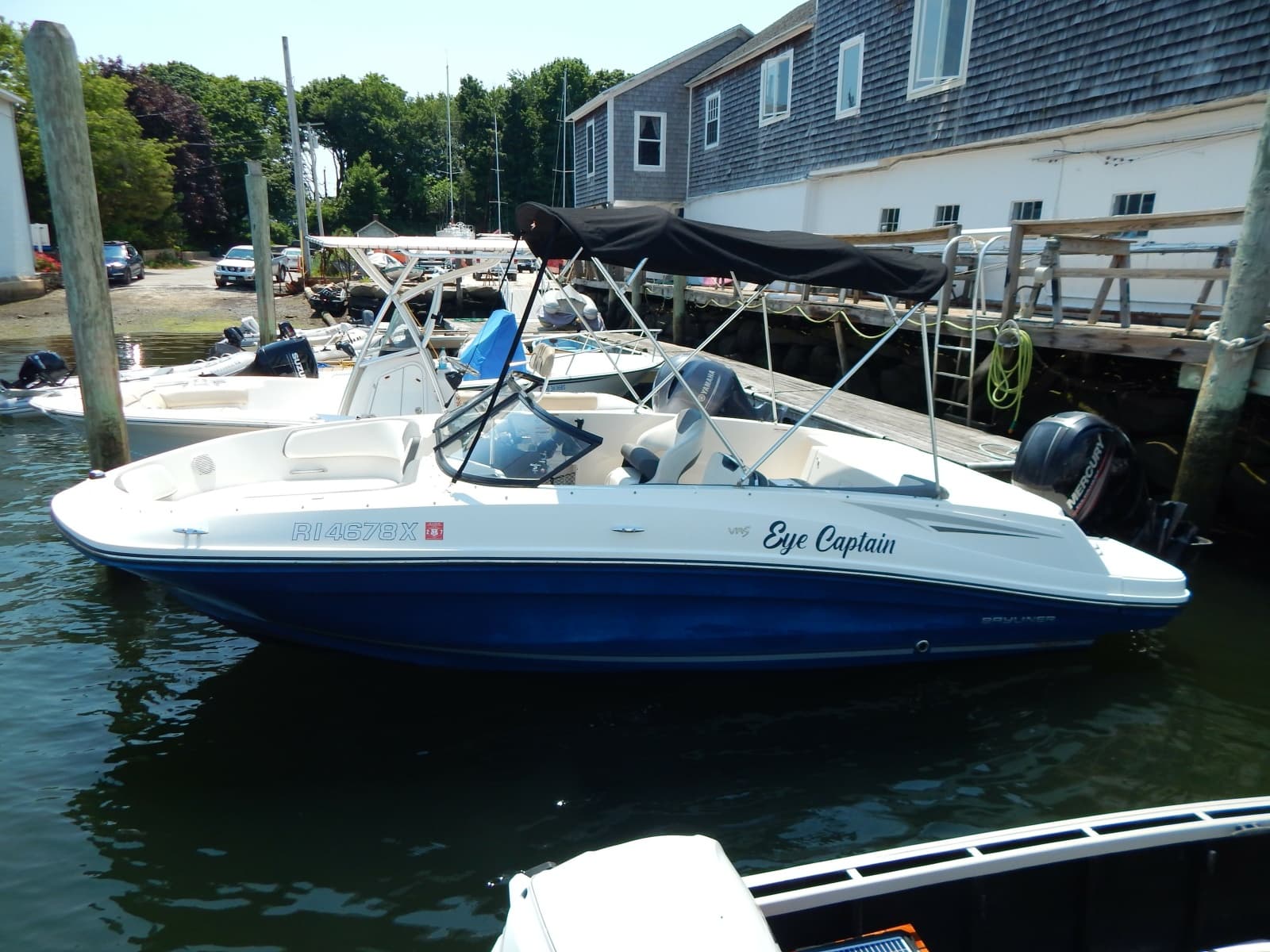 2017 Bayliner VR5