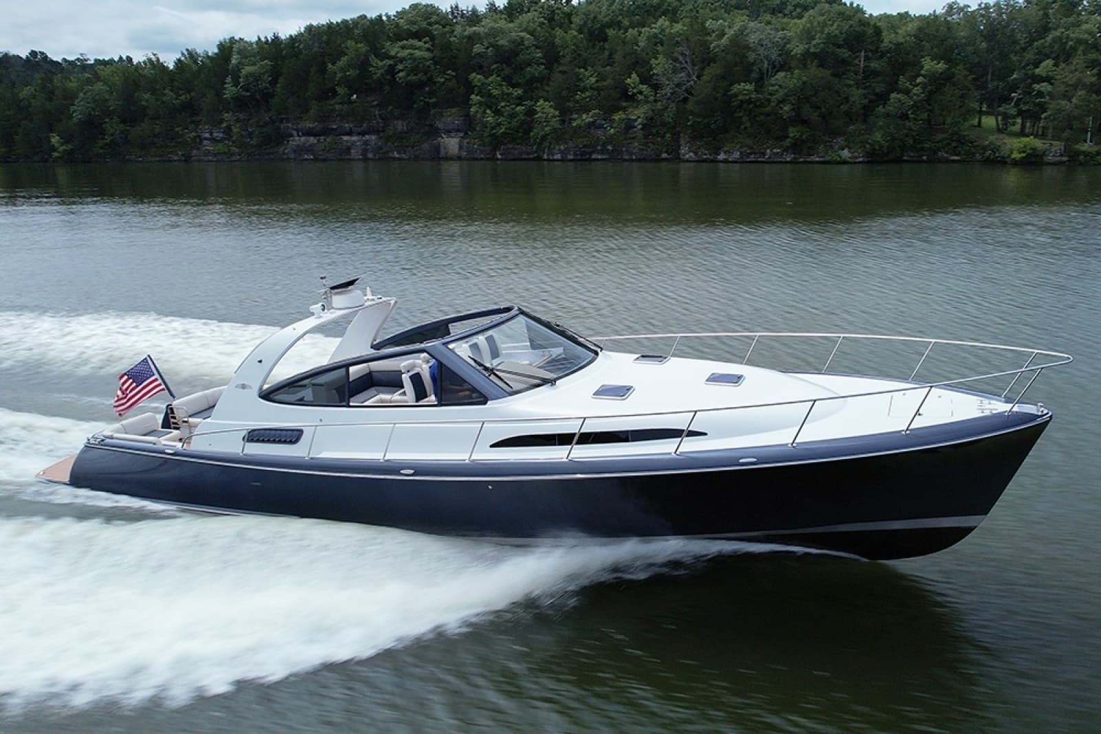 2019 Palm Beach Motor Yachts GT50