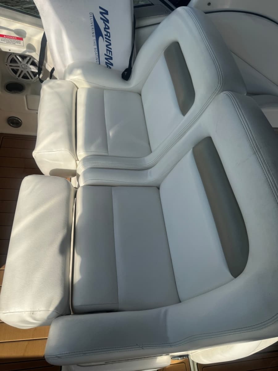 2007 Sea Ray 320 Sundancer