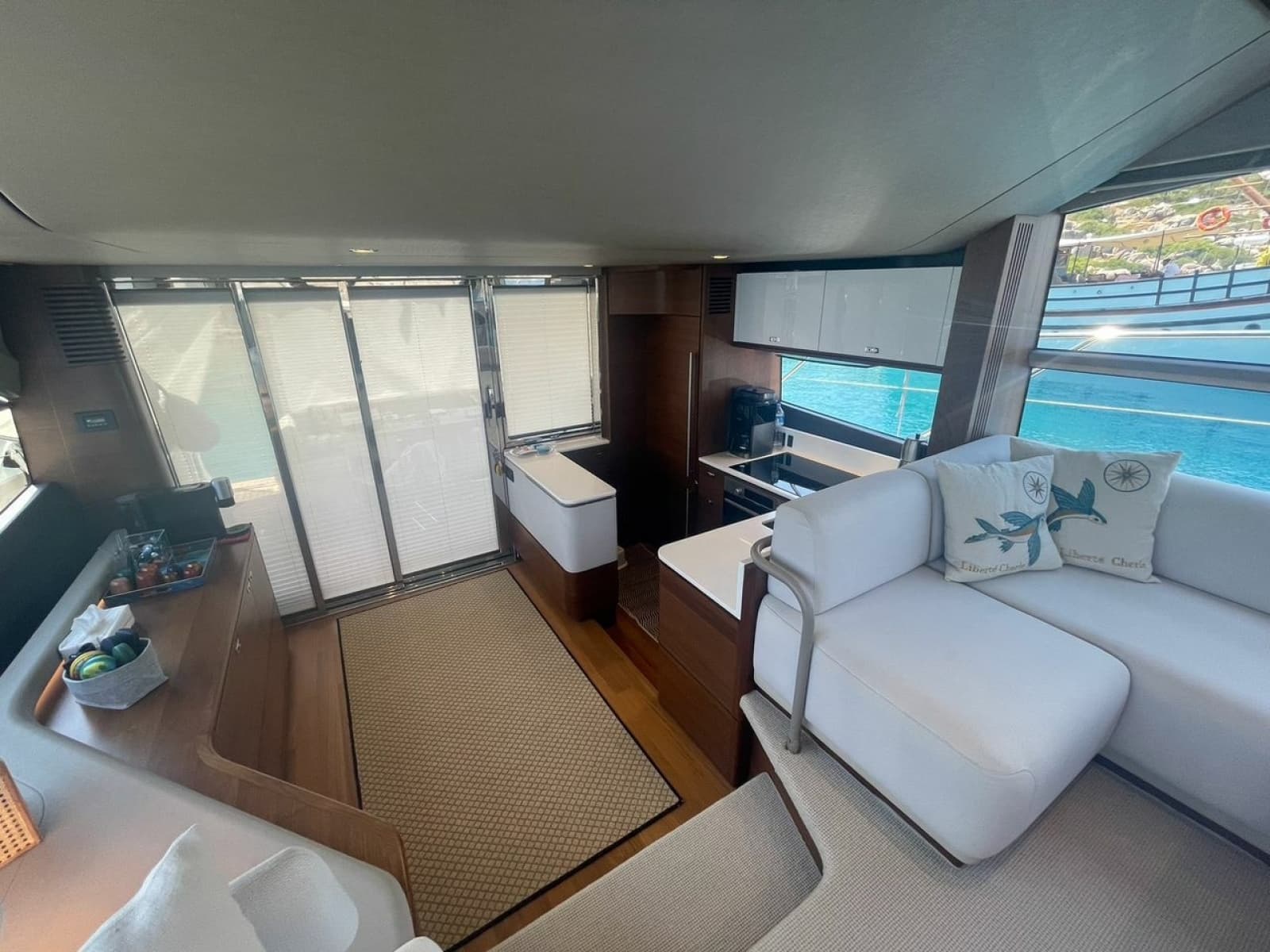 2019 Princess F55