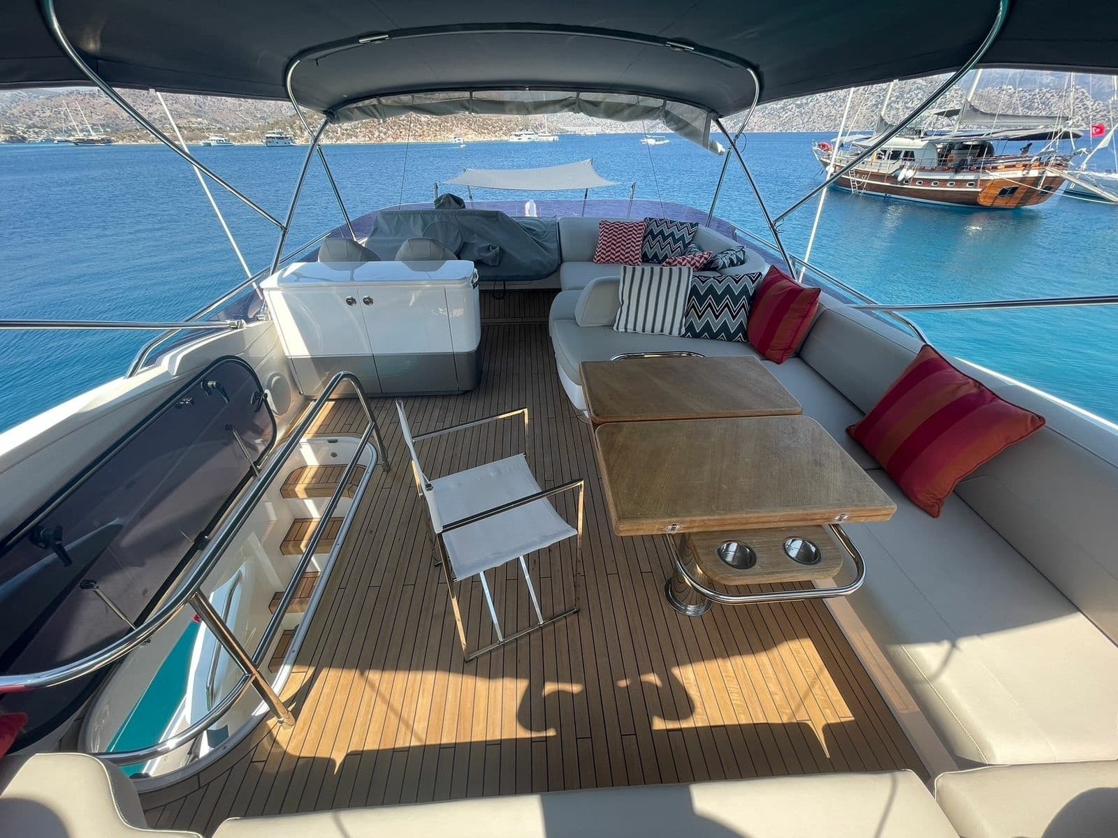 2019 Princess F55