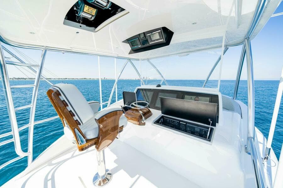 Viking 90 Sky Bridge - Sky Bridge