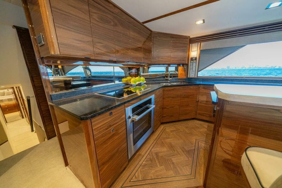 Viking 90 Sky Bridge - Galley
