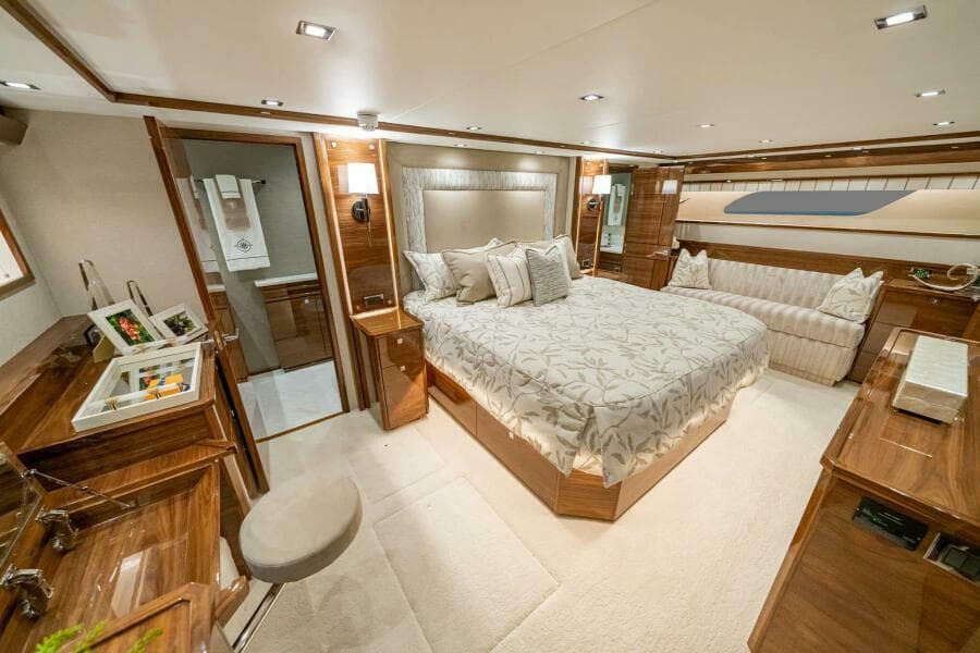 Viking 90 Convertible - Full Beam Master Stateroom