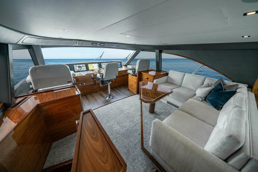 2027 Viking 82 Sky Bridge