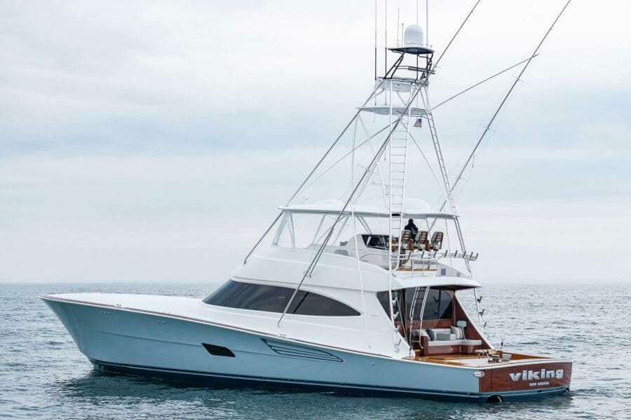 Viking 82 Convertible - Profile