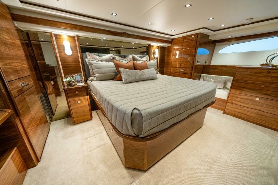 Viking 82 Convertible - Full Beam Master Stateroom