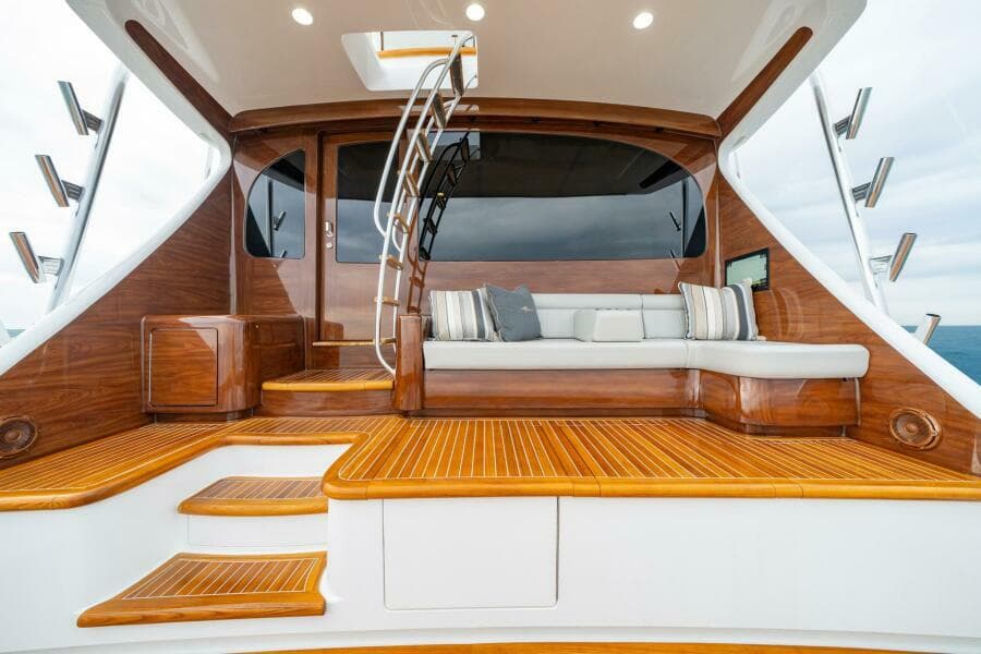 Viking 82 Convertible - Mezzanine