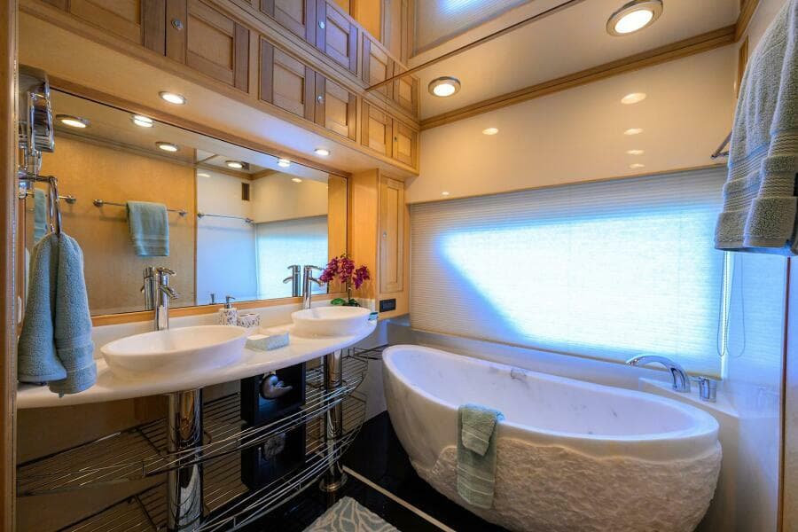 2011 Marlow 97 Explorer