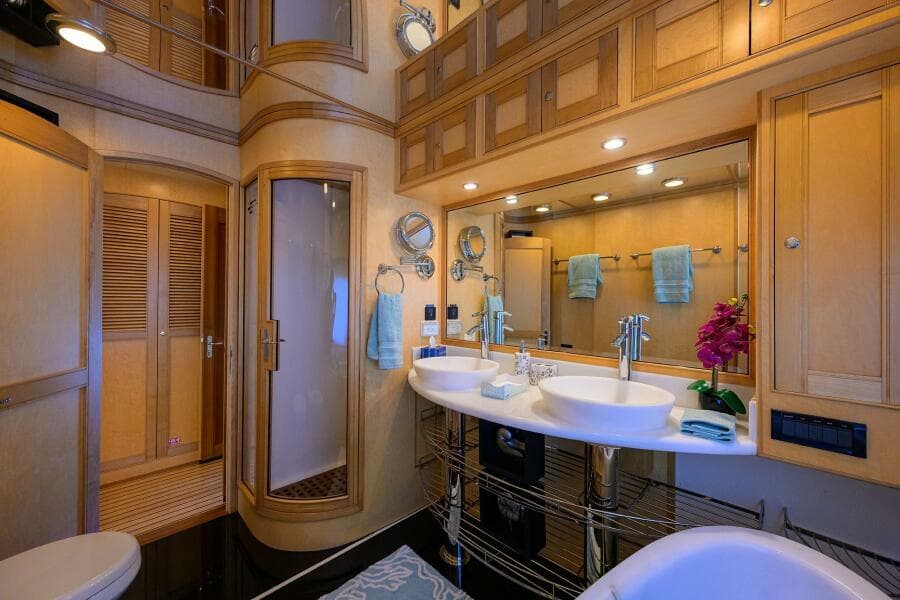 2011 Marlow 97 Explorer
