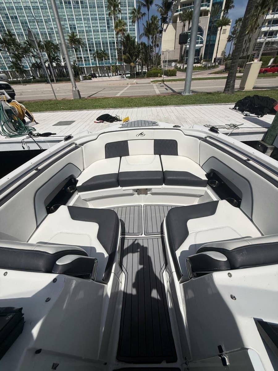 2022 Monterey 