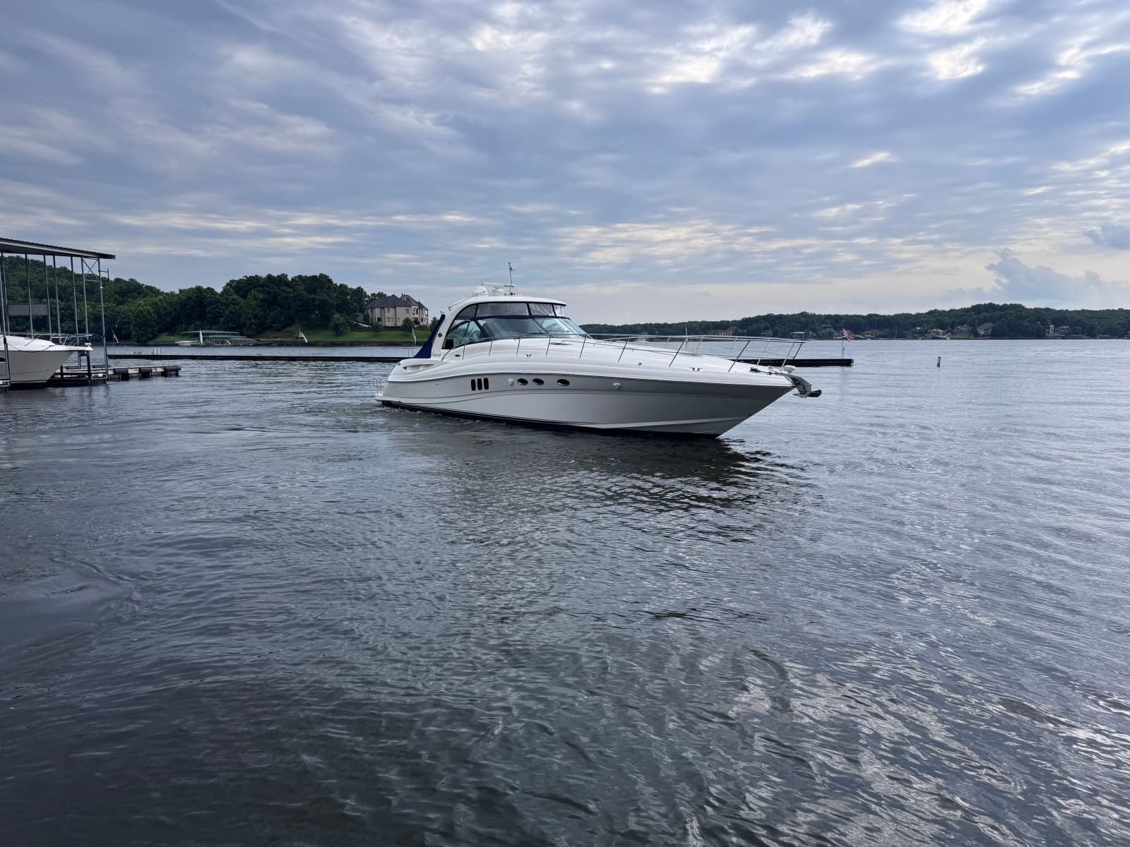 2007 Sea Ray 52 SUNDANCER