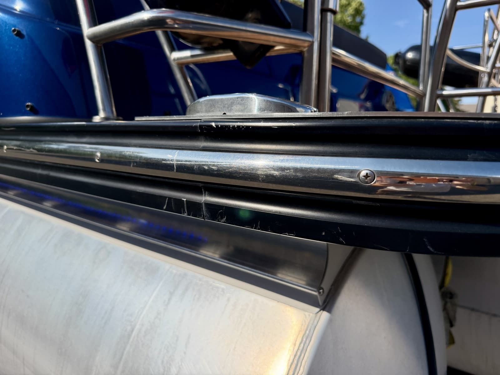 2019 Harris Crowne 250 SL Tritoon