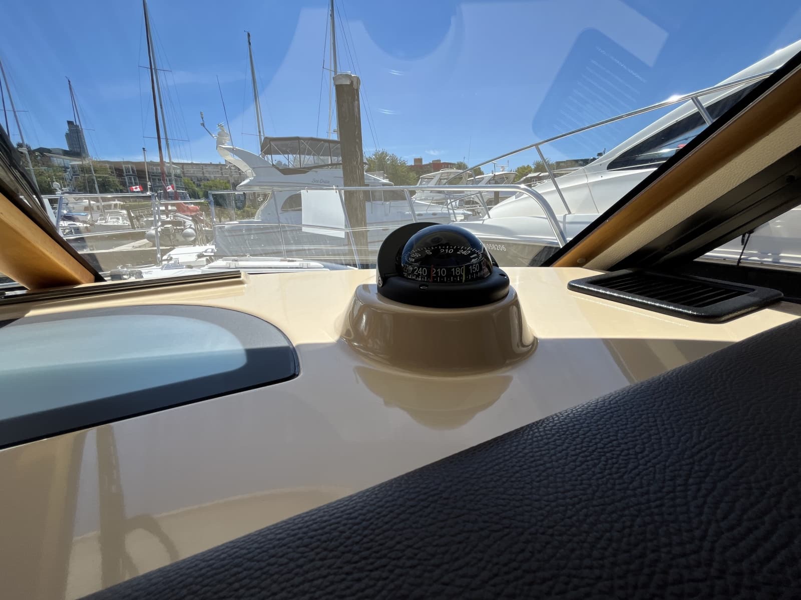 2014 Cutwater C-30 Sedan
