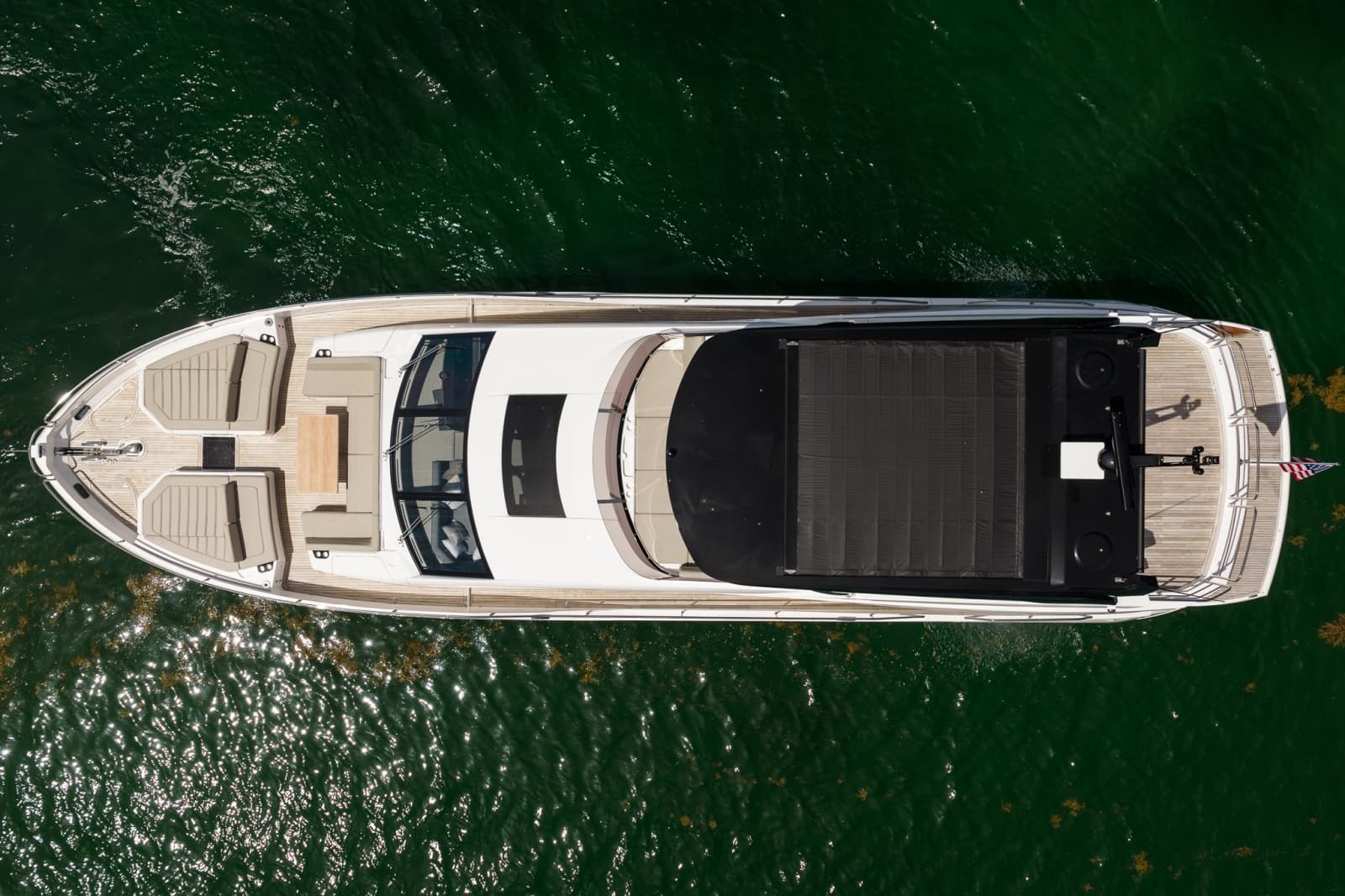2025 Sunseeker 76 Yacht