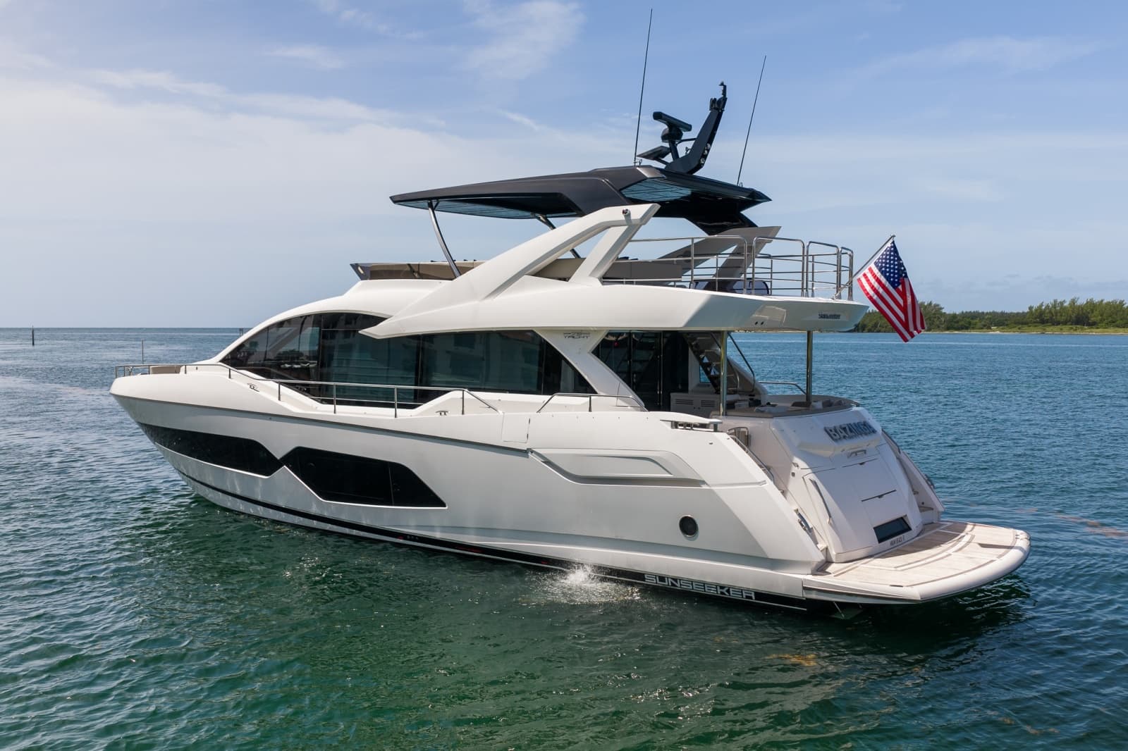 2025 Sunseeker 76 Yacht