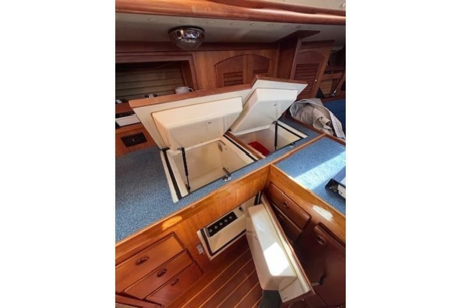 2000 Sabre 402