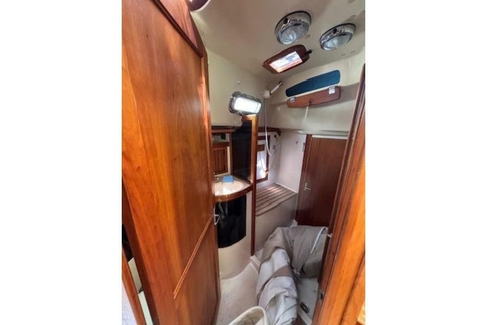 2000 Sabre 402