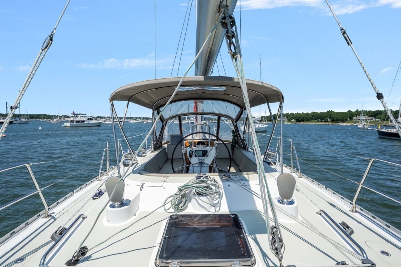 2005 Hylas 54