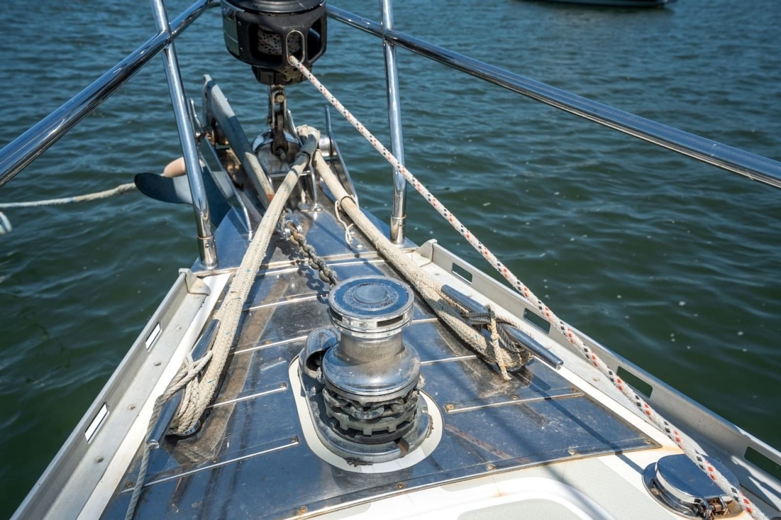 2005 Hylas 54