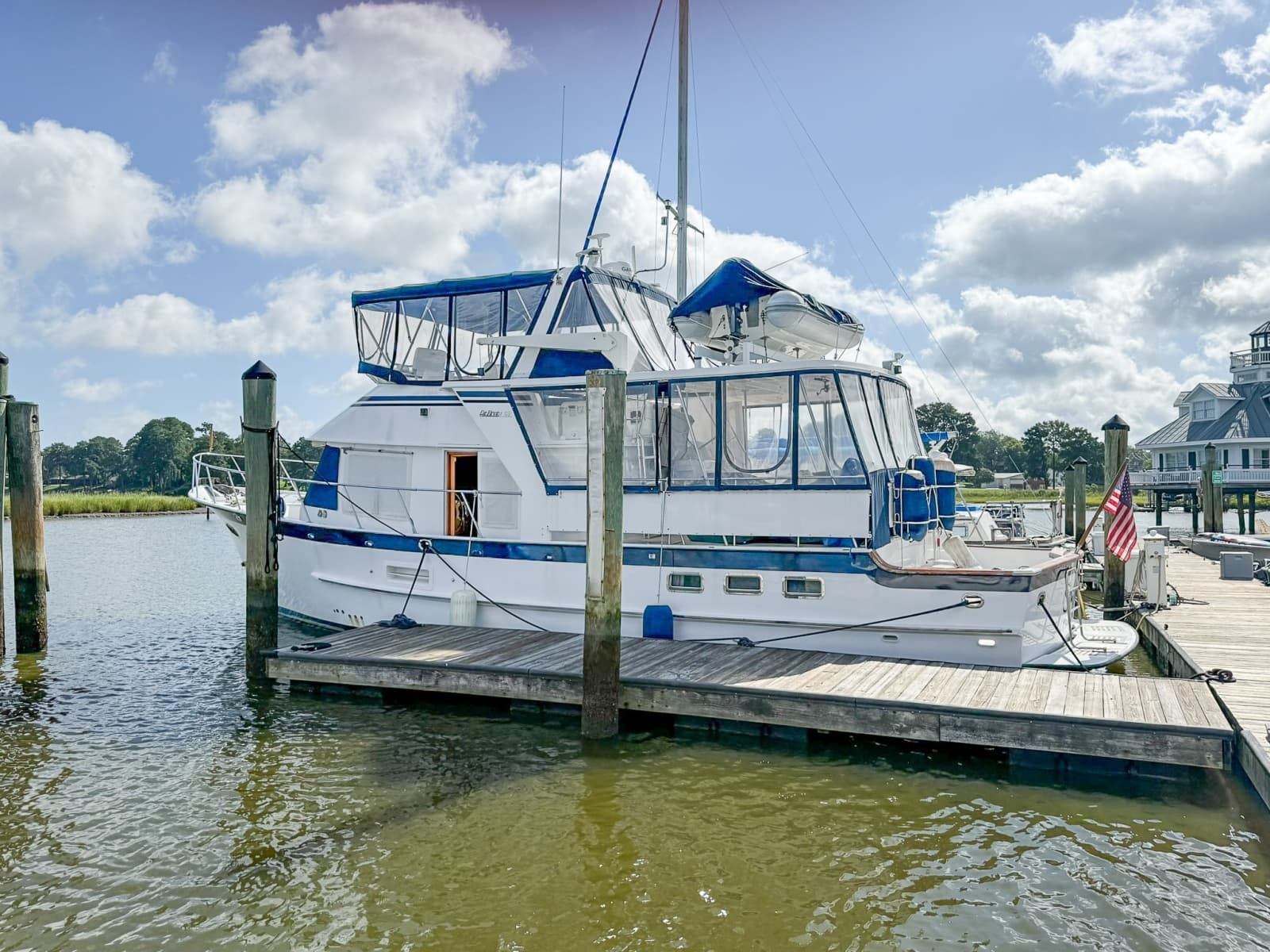 DeFever 49 Port 