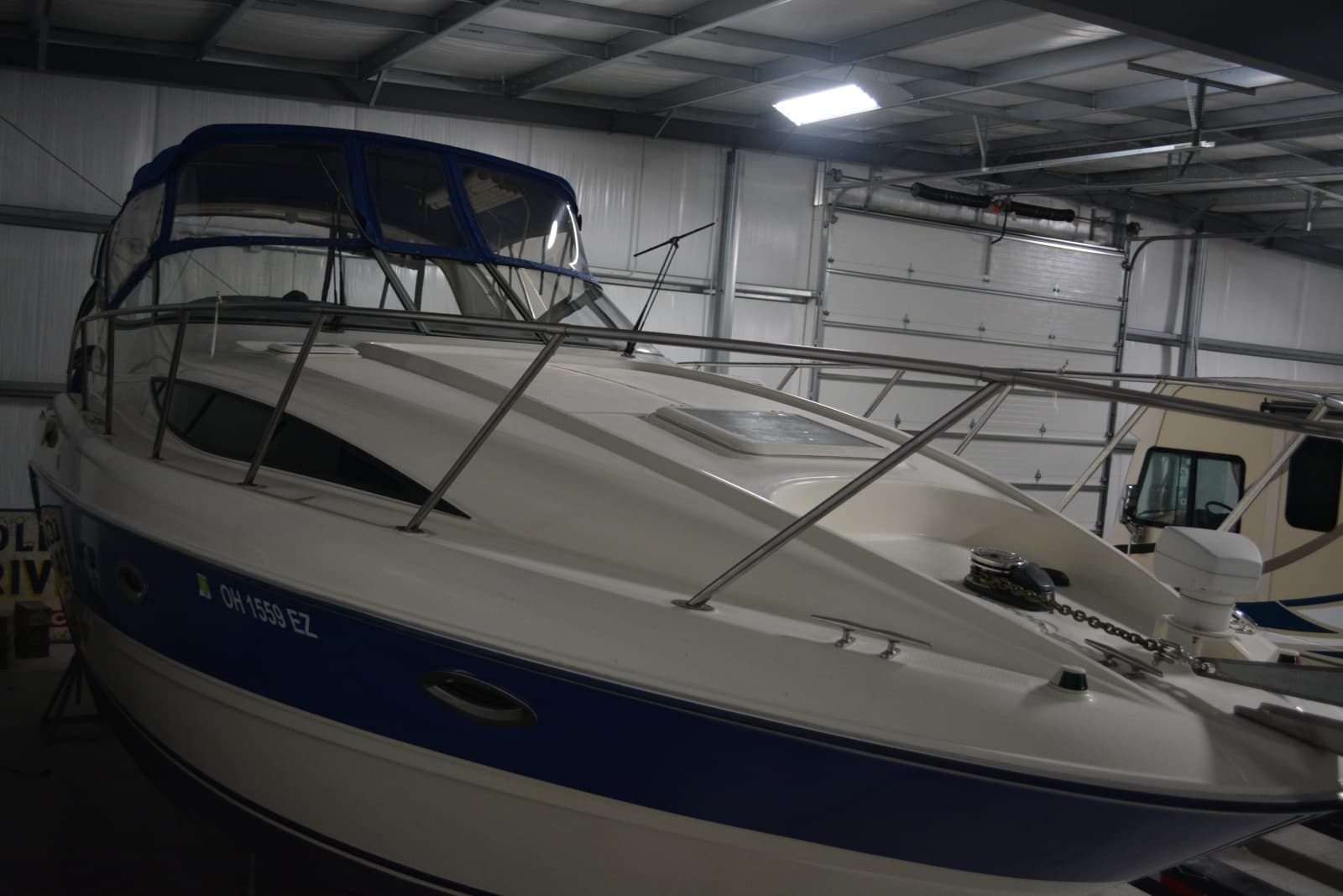 2006 Bayliner 305