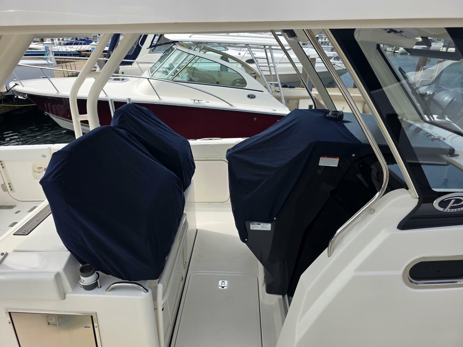 2023 Pursuit S 328 Sport