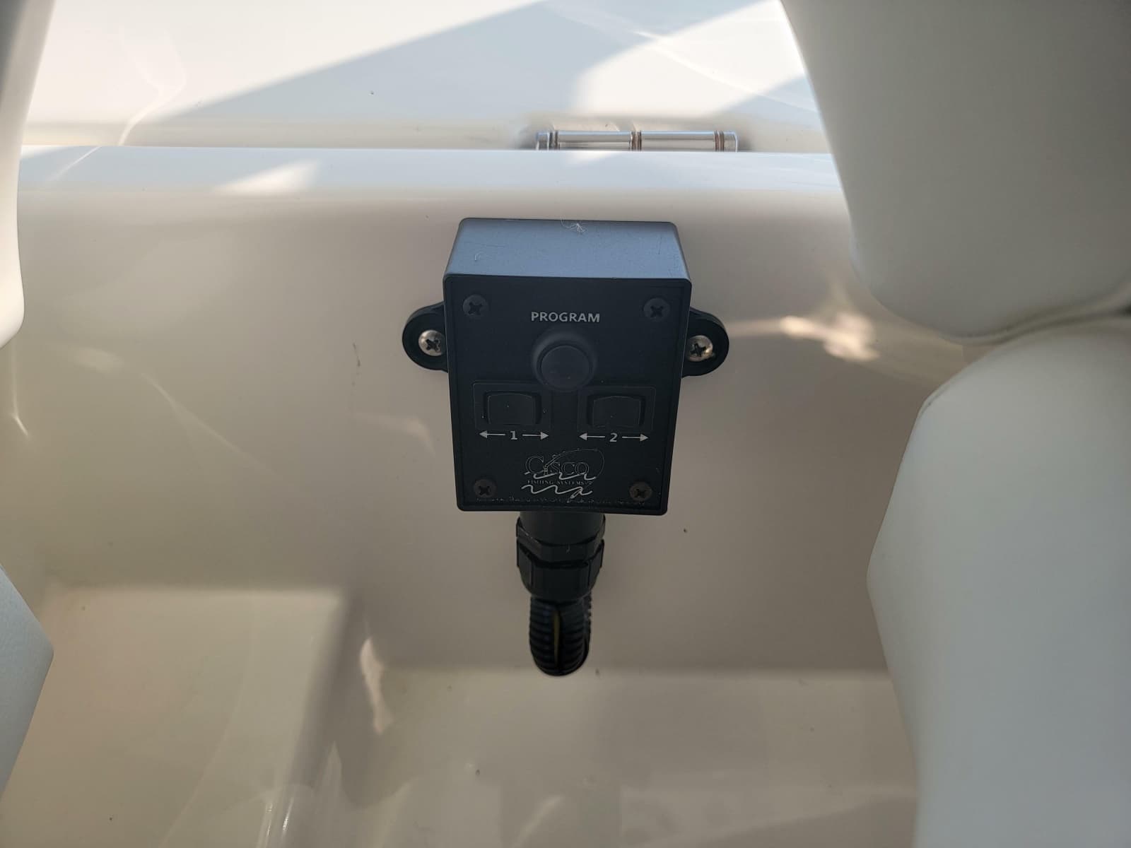2023 Pursuit S 328 Sport