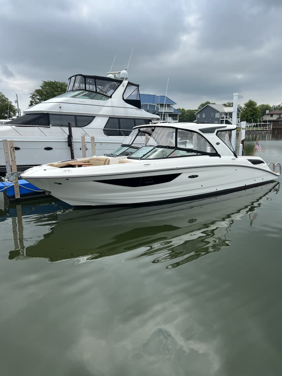 2020 Sea Ray 350 SLX