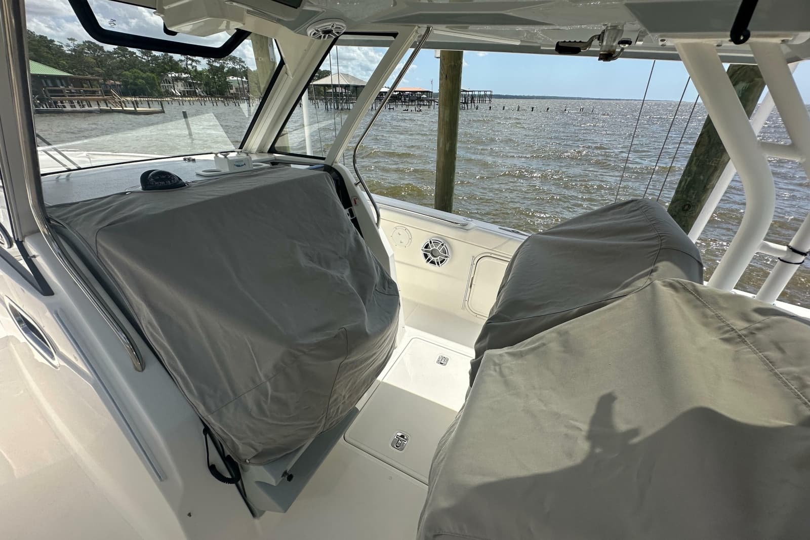 2021 Pursuit S 328 Sport