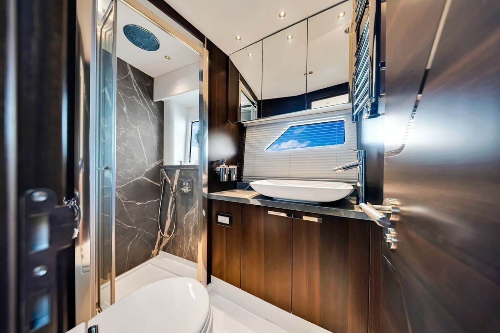 2020 Sunseeker Predator 60 EVO