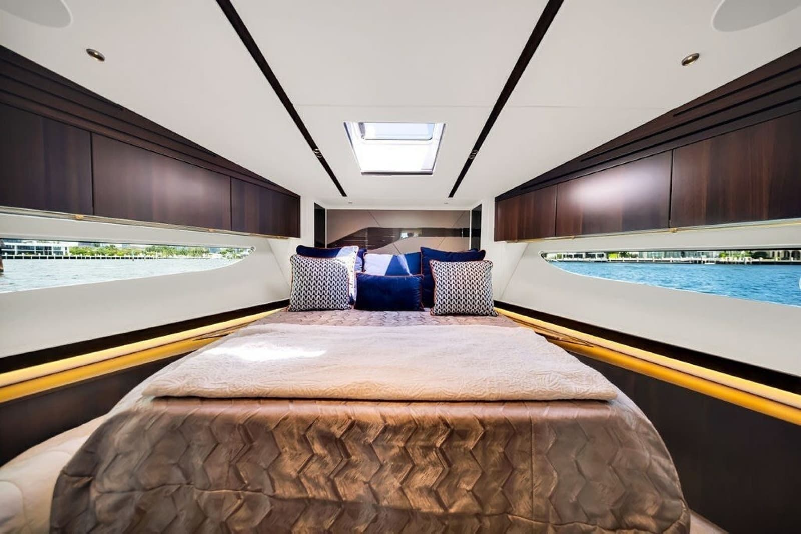 2020 Sunseeker Predator 60 EVO